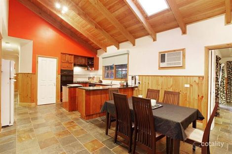 Property photo of 1 Edinburgh Court Werribee VIC 3030