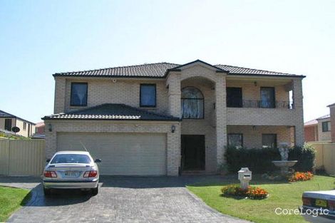 Property photo of 18 Cranbrook Close West Hoxton NSW 2171