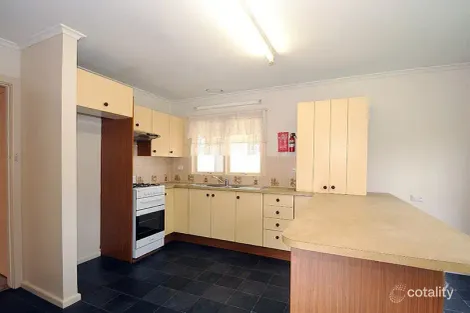 Property photo of 38 Kinnoull Grove Glen Waverley VIC 3150