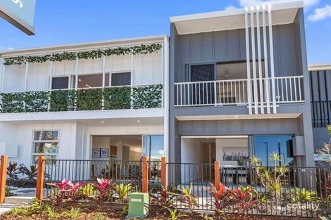 6 Leslie Cres, Baringa, QLD 4551