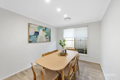 Property photo of 24 Dalmeny Drive Macquarie Hills NSW 2285