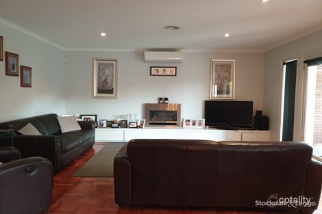 Property photo of 29 Adelaide Boulevard Gowanbrae VIC 3043