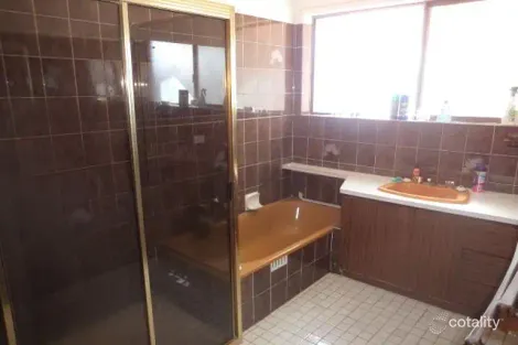 Property photo of 27 Alabar Crescent Globe Derby Park SA 5110