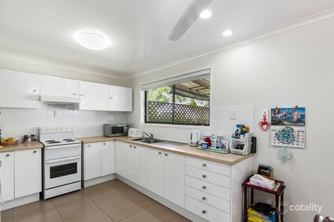 Property photo of 35 Sunset Crescent Torquay QLD 4655