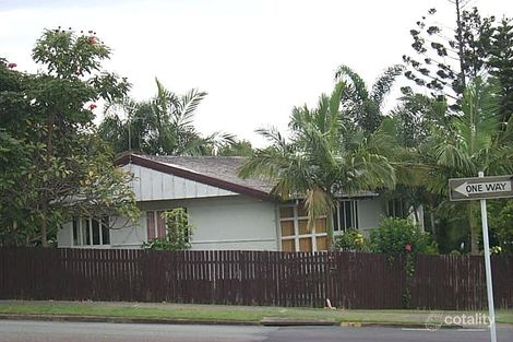 54 Brooke Ave, Southport, QLD 4215