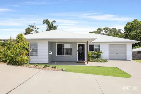 Property photo of 2/49 Rockhampton Road Yeppoon QLD 4703
