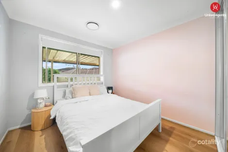 Property photo of 8 Riddell Street West Hoxton NSW 2171