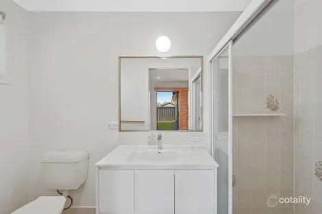 Property photo of 5 Dearne Place Carrara QLD 4211