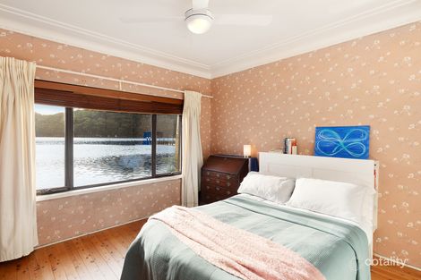 Property photo of 13 Waterview Street Woy Woy NSW 2256