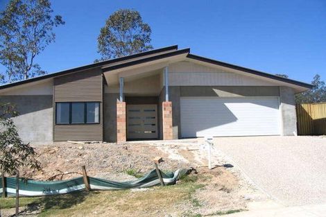 20 Mcauley Cres, Augustine Heights, QLD 4300