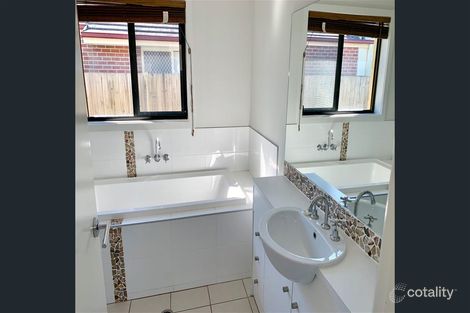 Property photo of 32 Collingrove Circuit Pimpama QLD 4209