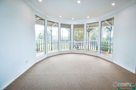 Property photo of 66 Statesmen Court Kangaroo Gully WA 6255