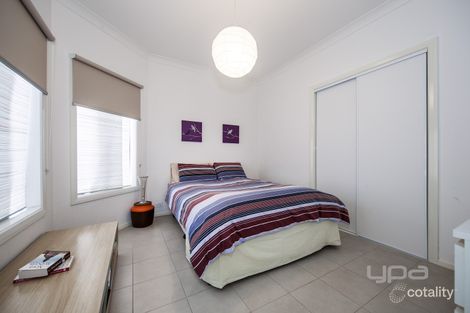 Property photo of 3/24 Glencairn Avenue Deer Park VIC 3023