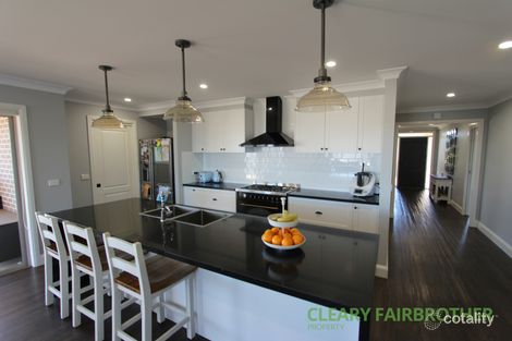 Property photo of 19 McGillan Drive Kelso NSW 2795