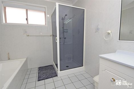 Property photo of 3 Whitlock Place Biloela QLD 4715