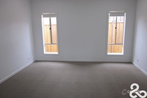 Property photo of 12 Aralia Way Mernda VIC 3754