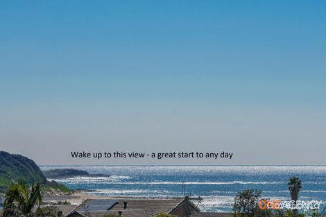 Property photo of 43 Macquarie Grove Caves Beach NSW 2281