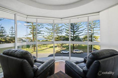5/200-204 Marine Pde, Labrador, QLD 4215