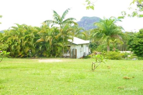 161 Coonowrin Rd, Glass House Mountains, QLD 4518
