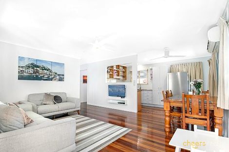 118 Stones Rd, Sunnybank Hills, QLD 4109