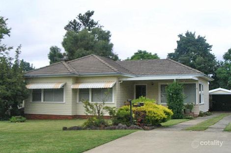 5 Henty St, Yagoona, NSW 2199