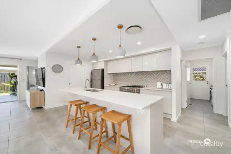 Property photo of 178 Spinnaker Boulevard Newport QLD 4020