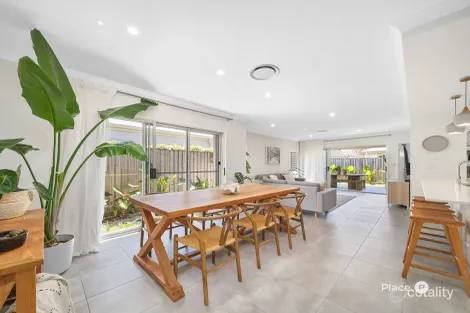 Property photo of 178 Spinnaker Boulevard Newport QLD 4020