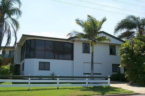 Property photo of 2 Palmer Street Barney Point QLD 4680