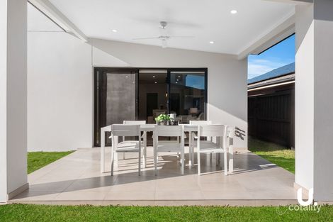 Property photo of 15 Birkdale Street Colebee NSW 2761
