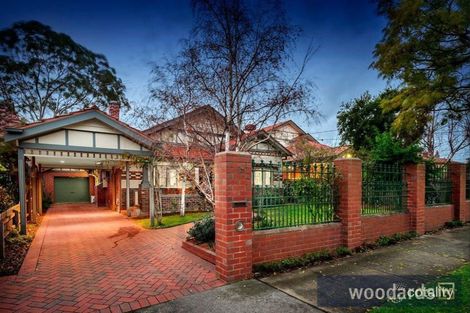Property photo of 19 Field Street McKinnon VIC 3204