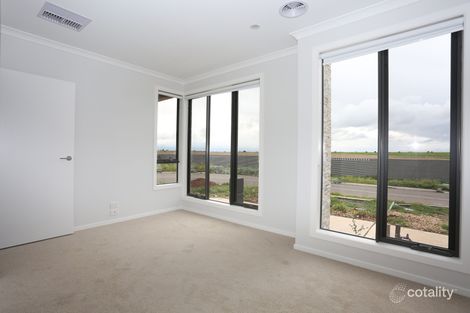 Property photo of 41 Stratus Street Tarneit VIC 3029
