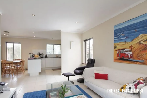 18/17 Stanley St, Scarborough, WA 6019