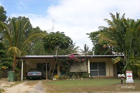 Property photo of 122 Wistaria Street Holloways Beach QLD 4878