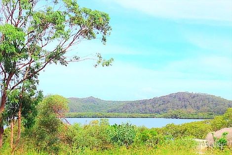 Property photo of 68 Canaipa Point Drive Russell Island QLD 4184