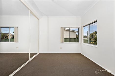 Property photo of 18 Barnard Crescent Toukley NSW 2263