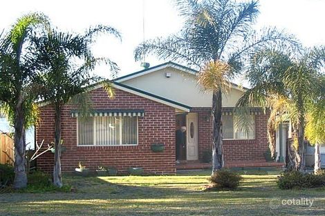 Property photo of 40 Noamunga Crescent Gwandalan NSW 2259
