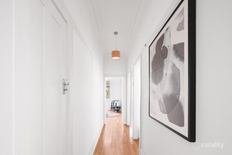 Property photo of 12/68-70 Elizabeth Bay Road Elizabeth Bay NSW 2011