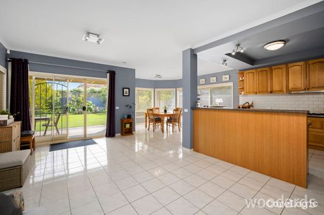 Property photo of 9 Huntingfield Court Carnegie VIC 3163