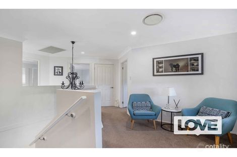 Property photo of 26 Roy Avenue Bolton Point NSW 2283