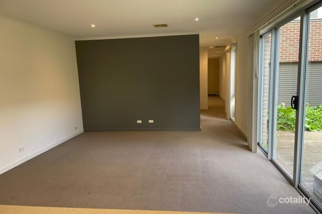 Property photo of 53 Ringtail Circuit Maidstone VIC 3012