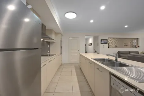 Property photo of 23 Nagle Crescent Hatton Vale QLD 4341