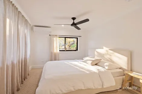 Property photo of 35 Warrungen Way Ashmore QLD 4214