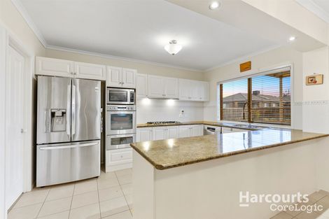 Property photo of 6 Evergreen Court Taylors Hill VIC 3037