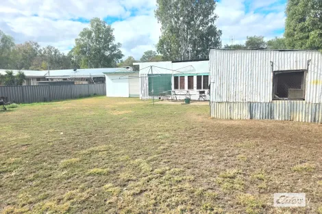 Property photo of 15 King Street Chinchilla QLD 4413