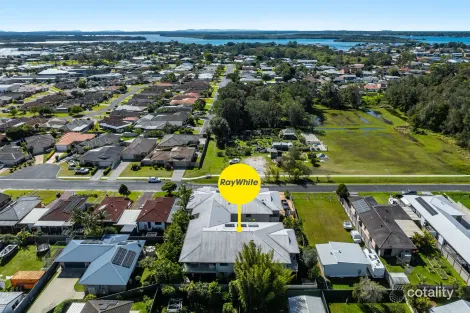 Property photo of 8/54 Park Avenue Yamba NSW 2464