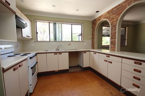 Property photo of 18 Bay Street Mallabula NSW 2319