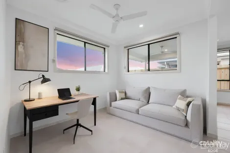 Property photo of 18 Compass Road Flagstone QLD 4280
