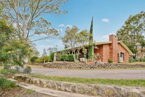 337 Connection Rd, Mooloolah Valley, QLD 4553