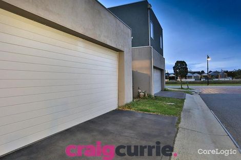 Property photo of 4 Acorn Lane Pakenham VIC 3810