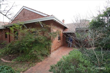 Property photo of 43 Anzac Park Reid ACT 2612